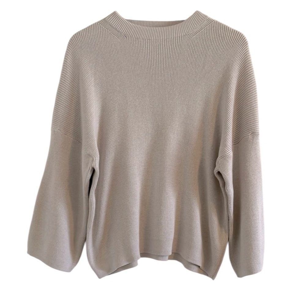 I Love Mr. Mittens Bell Sleeve Crewneck‎ Sweater Women XS / Small Cream Oatmeal